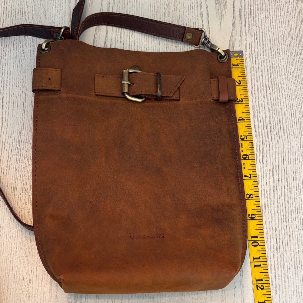 Qisa custom made Brown Leather Bag - Picture 4 of 7